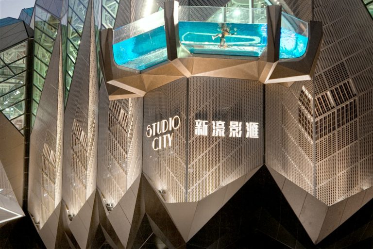 Discover the Best Hotel-Casino Experiences on TopStaysGuide